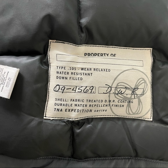 TNA Expedition series down-filled water resistant winter jacket Size M - Picture 4 of 8